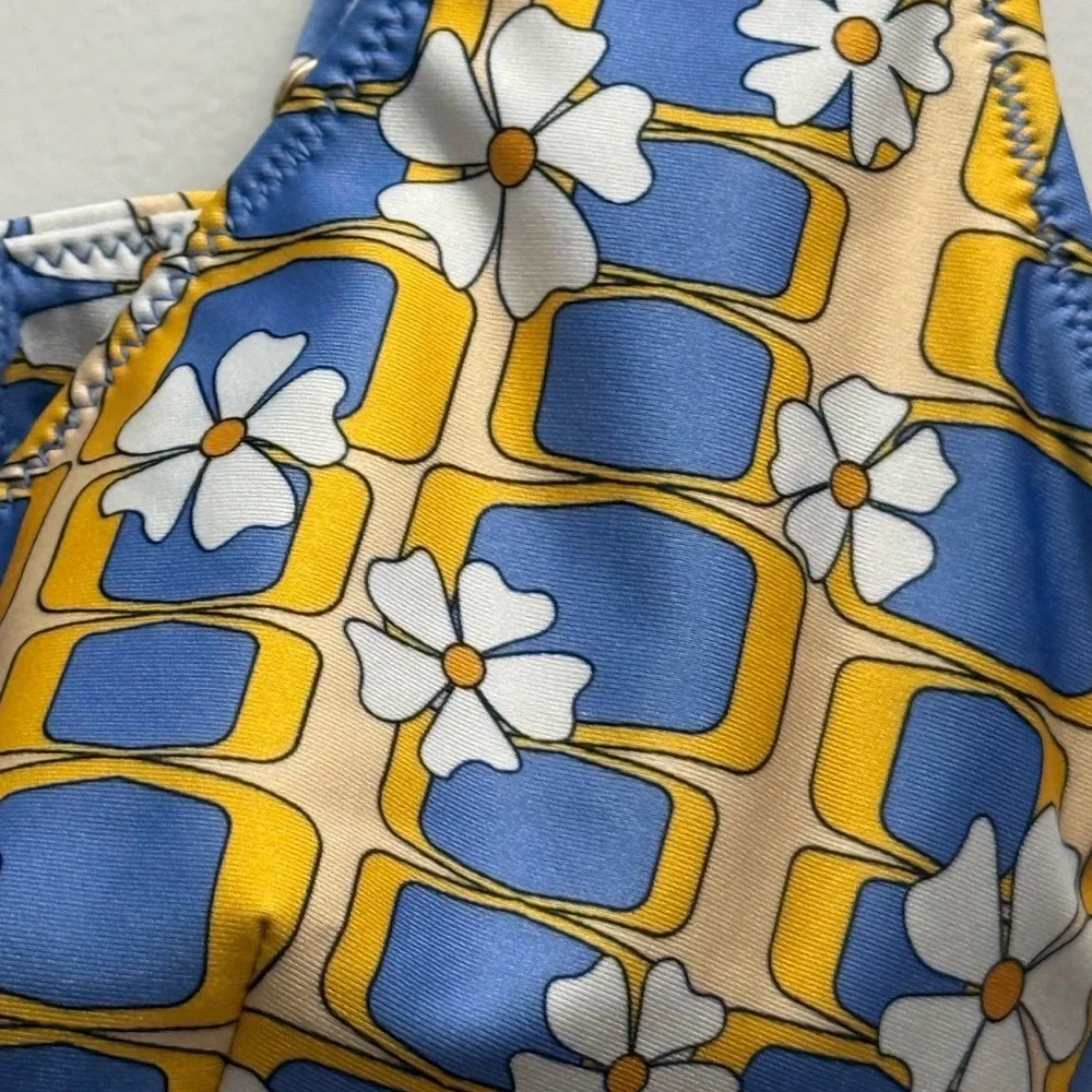 Floral Blue and Yellow Bikini Top -Inner Relm - Picture 2 of 6